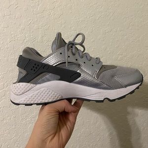 Nike Air Huarache silver/gray sneakers worn 3x